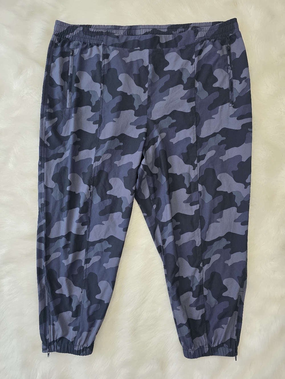 Old Navy Gray Camo Jogger Pants 3X